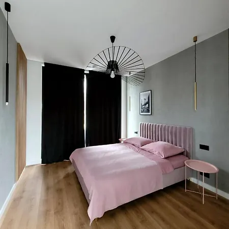 Ostatni Dom Po Lewej Biale Bloto (Olesnica)