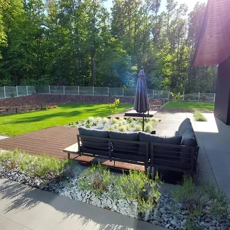 Ostatni Dom Po Lewej * Biale Bloto (Olesnica)