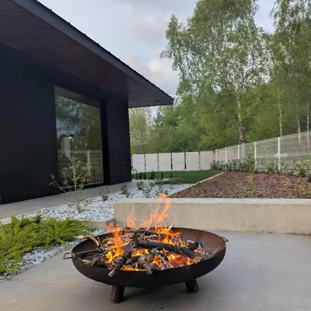 Ostatni Dom Po Lewej Villa *