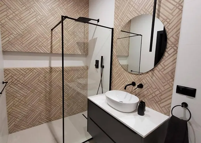 Vila Ostatni Dom Po Lewej Biale Bloto (Olesnica)