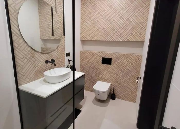 Ostatni Dom Po Lewej Vila