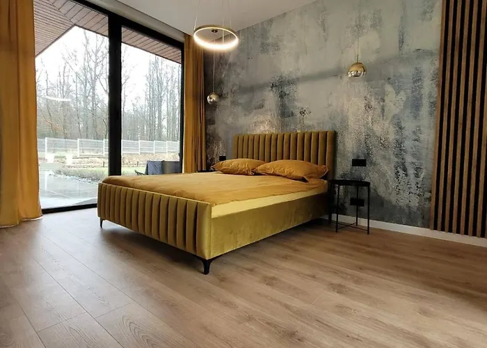 Ostatni Dom Po Lewej * Biale Bloto (Olesnica)