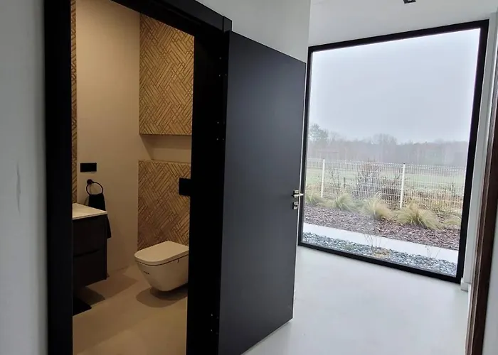 Ostatni Dom Po Lewej