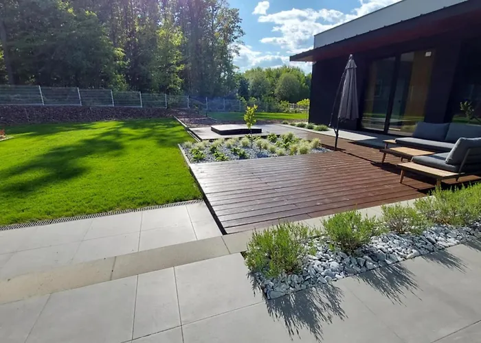 Vila Ostatni Dom Po Lewej