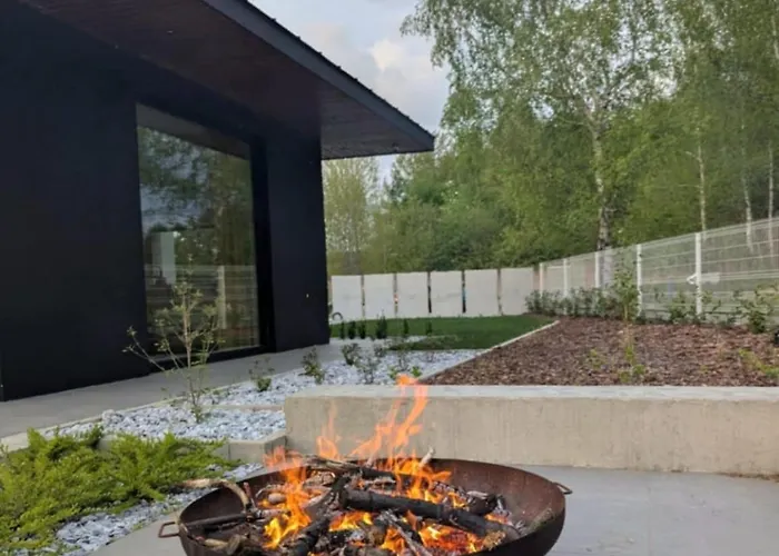 Ostatni Dom Po Lewej Vila *